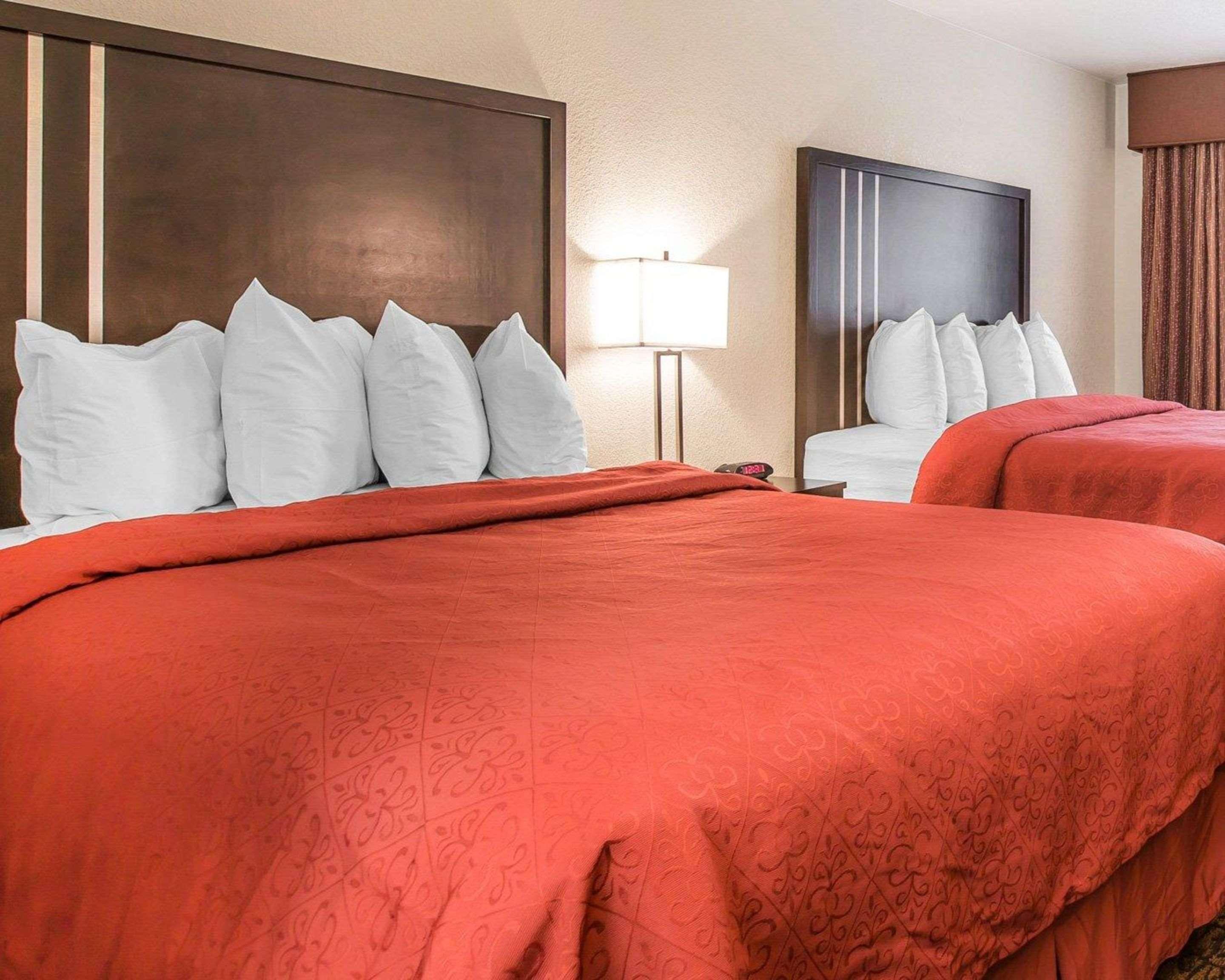 Quality Inn & Suites Woodland - Sacramento Airport Esterno foto